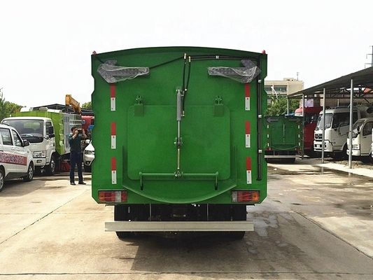 ISUZU 6cbm रोड स्वीपिंग ट्रक, ट्रक पर घुड़सवार सड़क स्वीपर EURO 5 4x2
